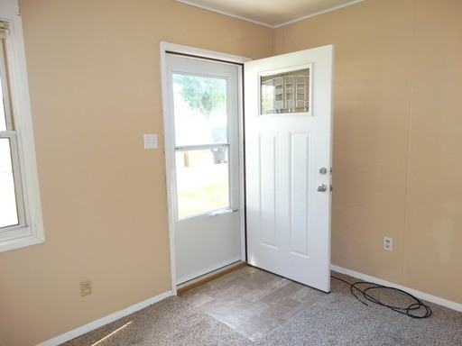 2806 W 70th St - Photo 2 of 24