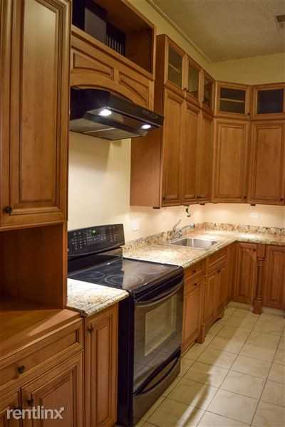 Riverside Commons One Bedroom - Photo 2 of 10