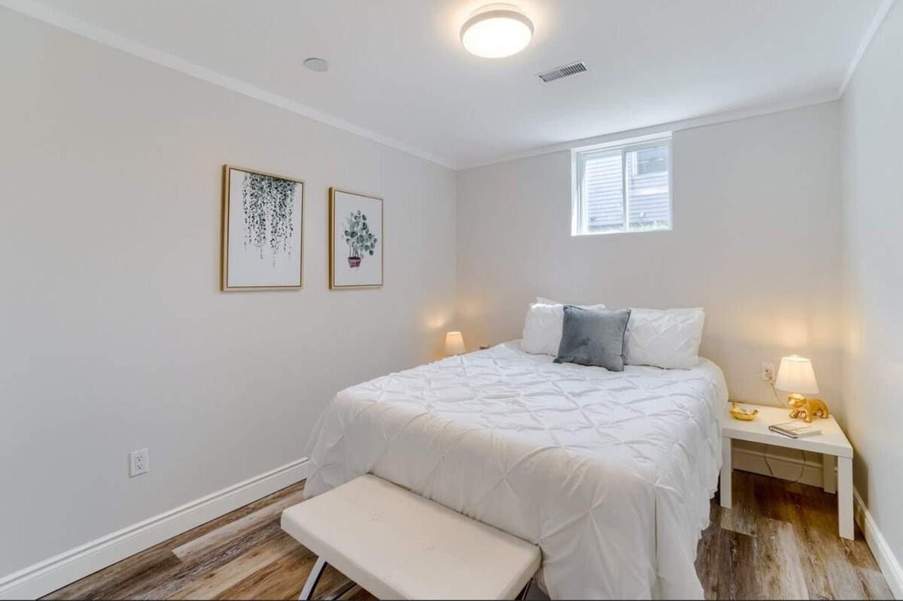 439 East 43rd Street - Photo 3 of 6