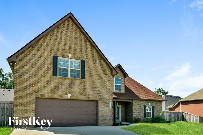 1010 Azalea Ct S - Photo 2 of 15