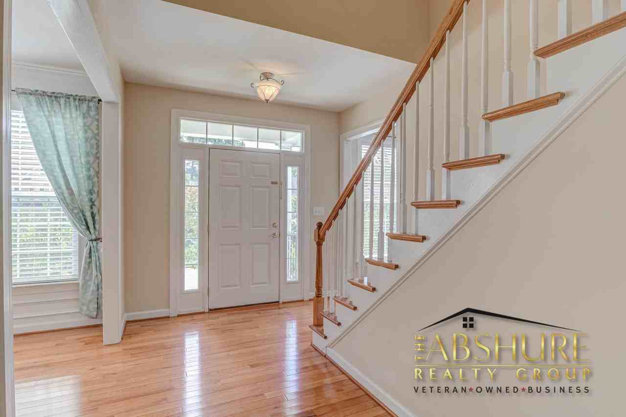 1410 Fairfax Woods Dr #1 - Photo 3 of 50