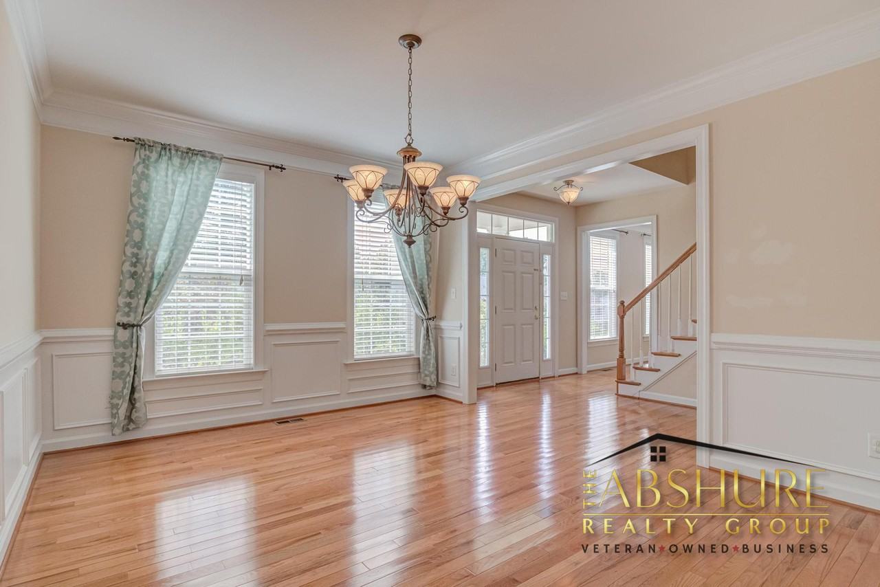 1410 Fairfax Woods Dr #1 - Photo 6 of 50