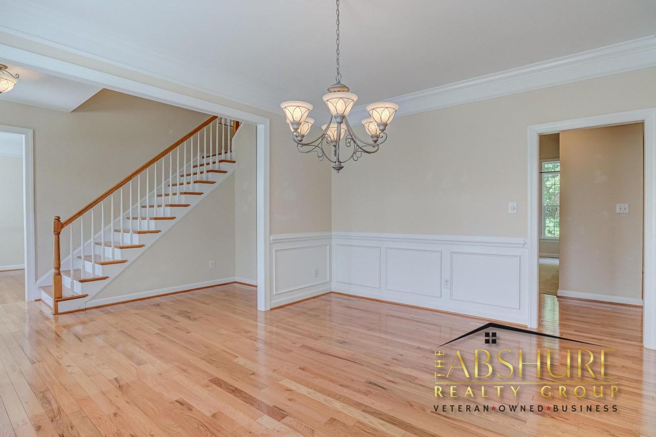 1410 Fairfax Woods Dr #1 - Photo 7 of 50