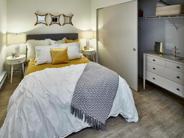 3801 Stone Way N - Photo 3 of 34