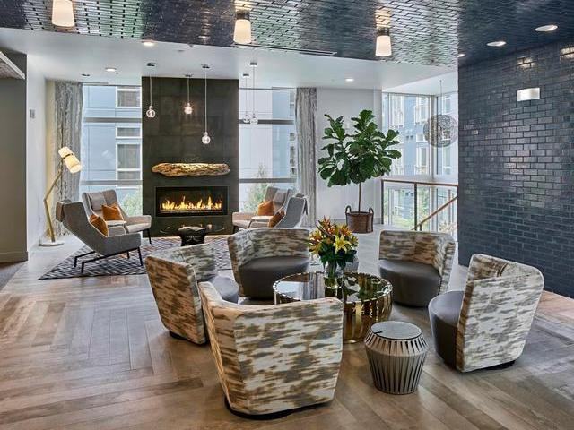 3801 Stone Way N - Photo 6 of 34