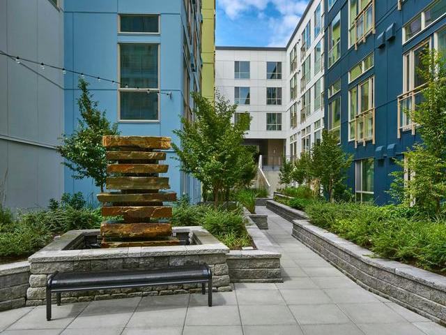 3801 Stone Way N - Photo 5 of 34