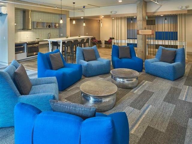 3801 Stone Way N - Photo 5 of 34