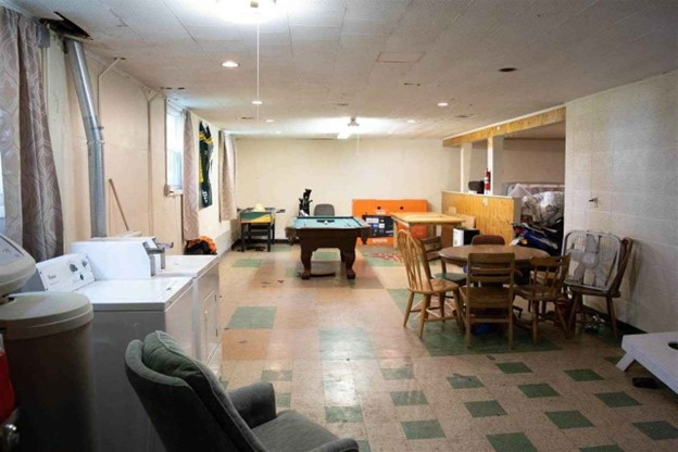 315 North Hickory Street #315 - Photo 3 of 16