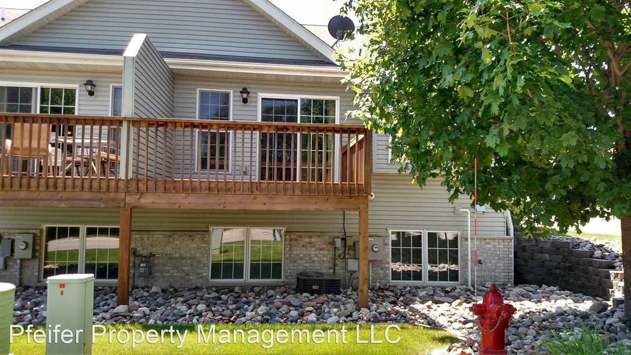 769 Rockford Ave E - Photo 2 of 10