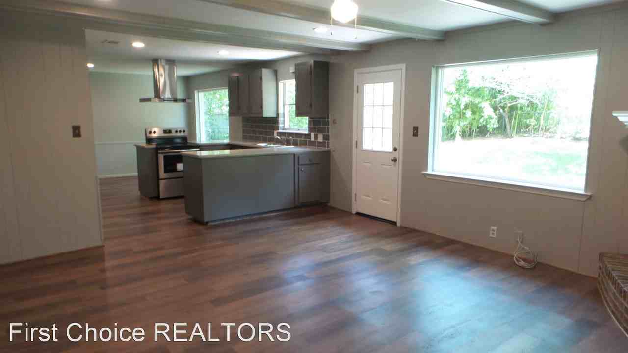 2104 Shady Grove Dr - Photo 2 of 17