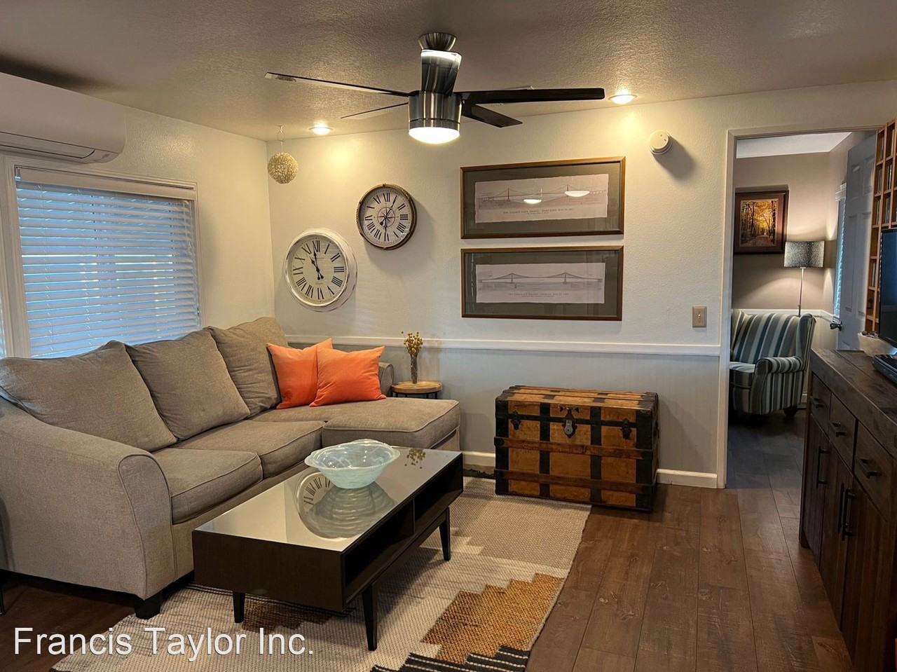 211 Kristy Ln - Photo 3 of 18