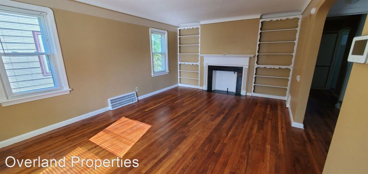 4541 W 174th St - Photo 2 of 19