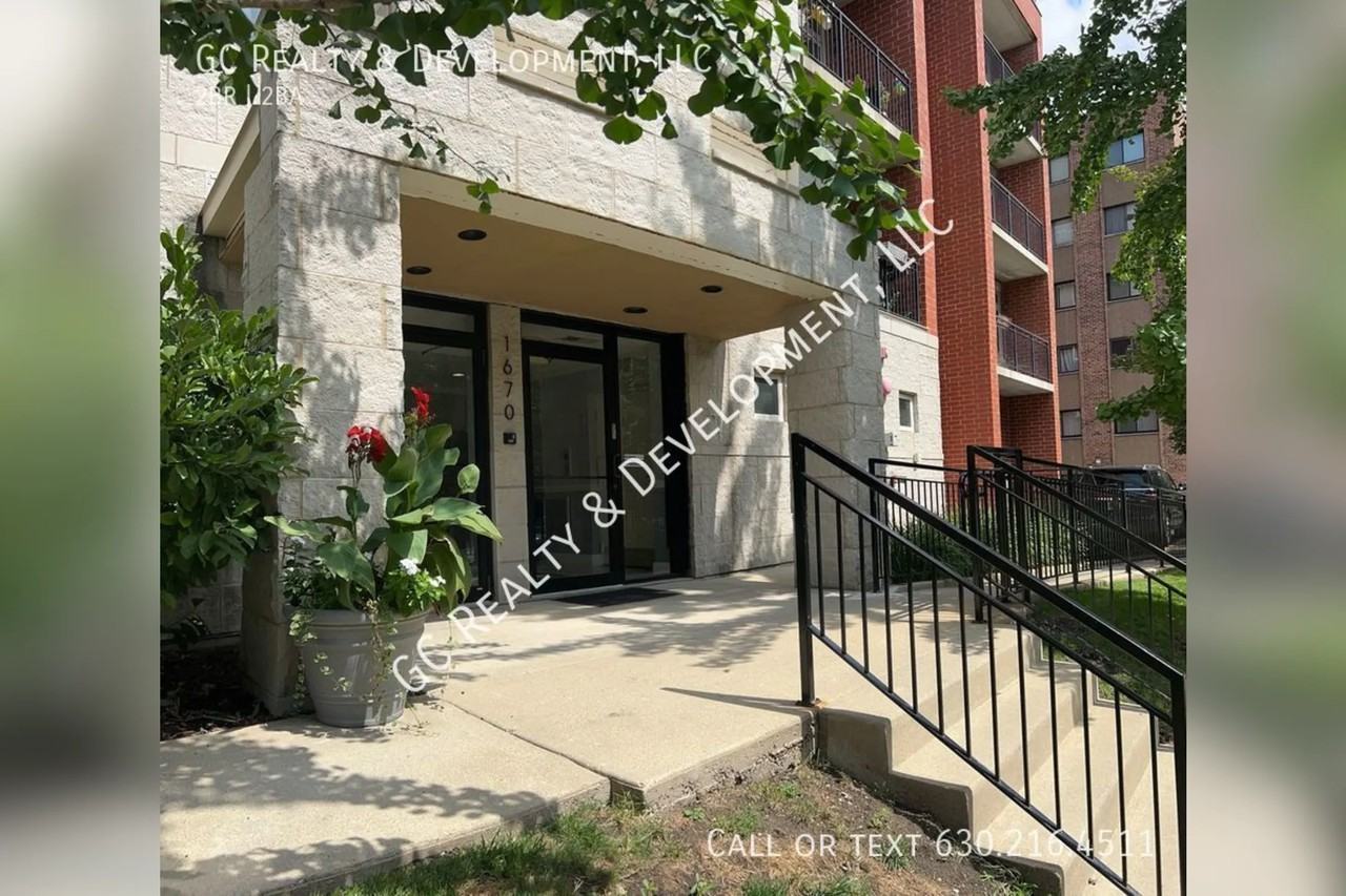 1670 Mill St Apt 401
