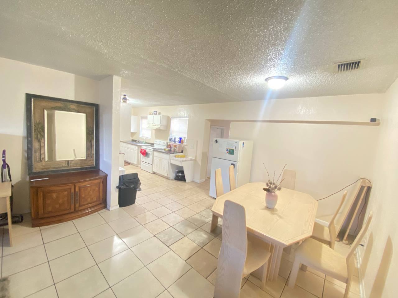 196 Northwest 34th Avenue, Lauderhill, FL 33311, USA 5 unit Rentals