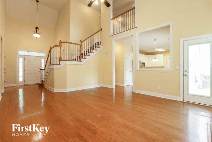 120 Tunstall Dr - Photo 2 of 15