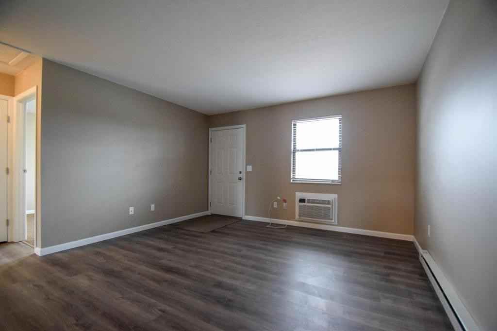 3445 Lilac Ln - Photo 5 of 13