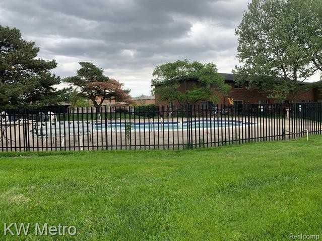 19637 W 12 Mile Rd #102 - Photo 4 of 25