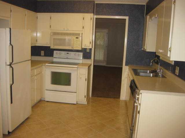 3433 Dandale Dr - Photo 2 of 13