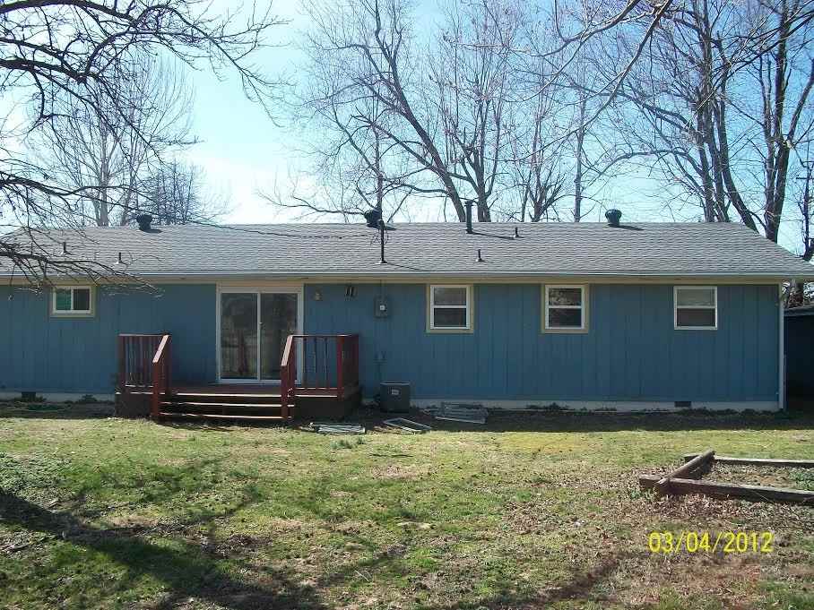 604 Barwick Pl - Photo 2 of 11