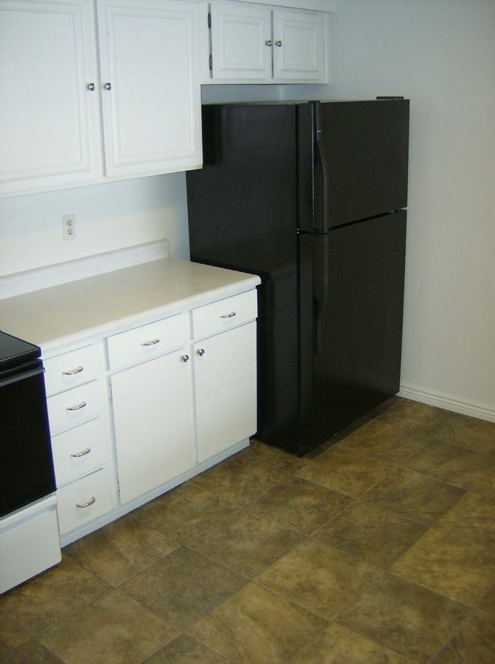 7215 S Gaylord St #H11 - Photo 2 of 9