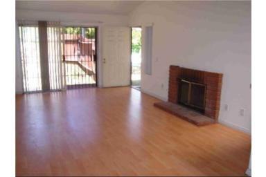 5094 Vail Ln - Photo 3 of 8