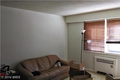 4350 N Pershing Dr #3 - Photo 2 of 7