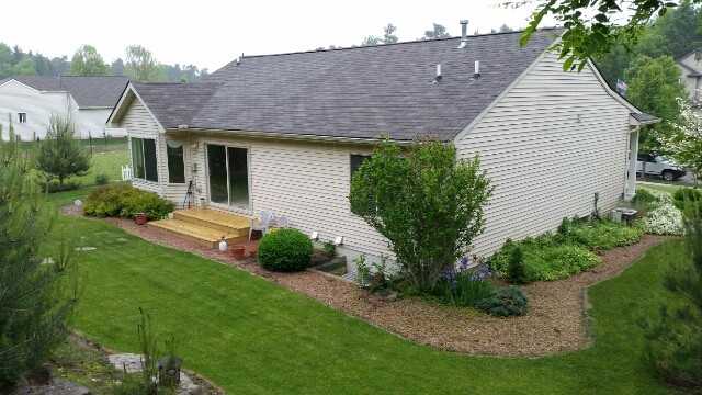 734 Glen Oak Dr - Photo 3 of 26