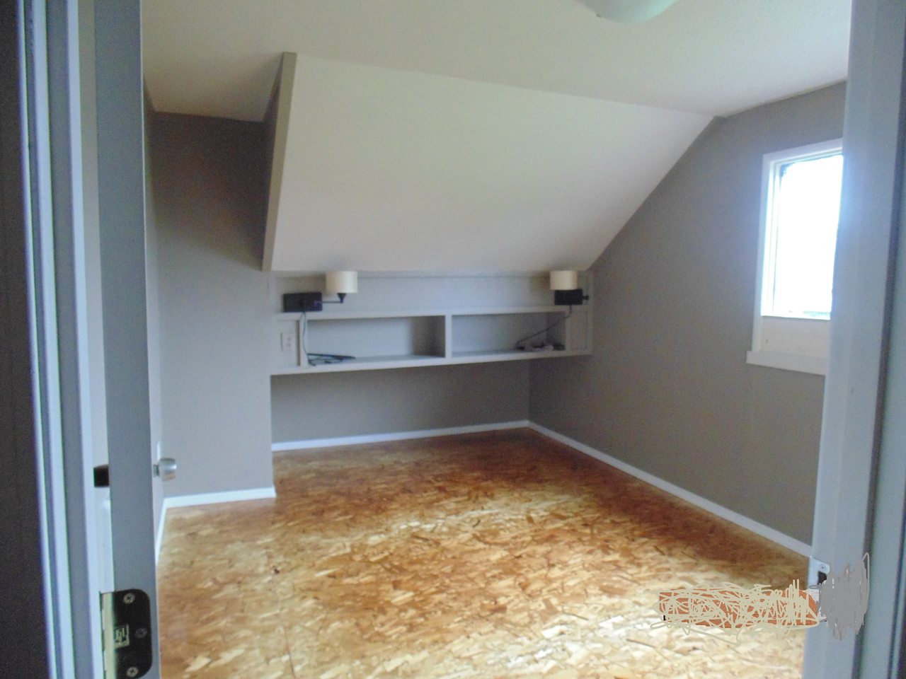 1012 Stockwell Street - Photo 3 of 4