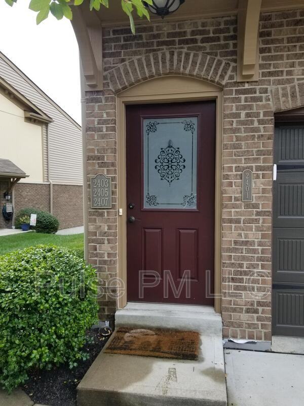 2401 Ambrato Way - Photo 3 of 31