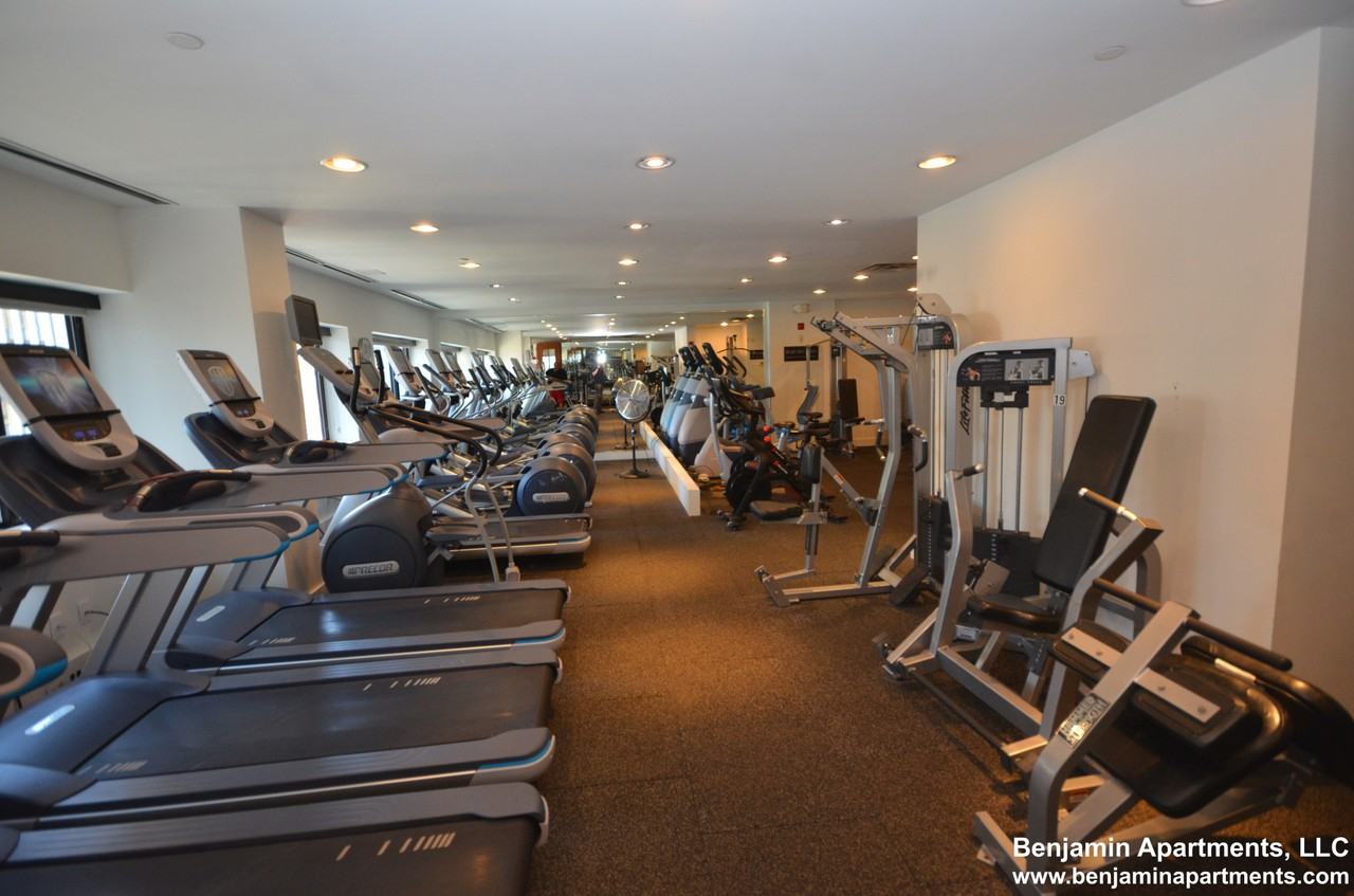 Devonshire Pl. & Blossom Street #1206 - Photo 3 of 19