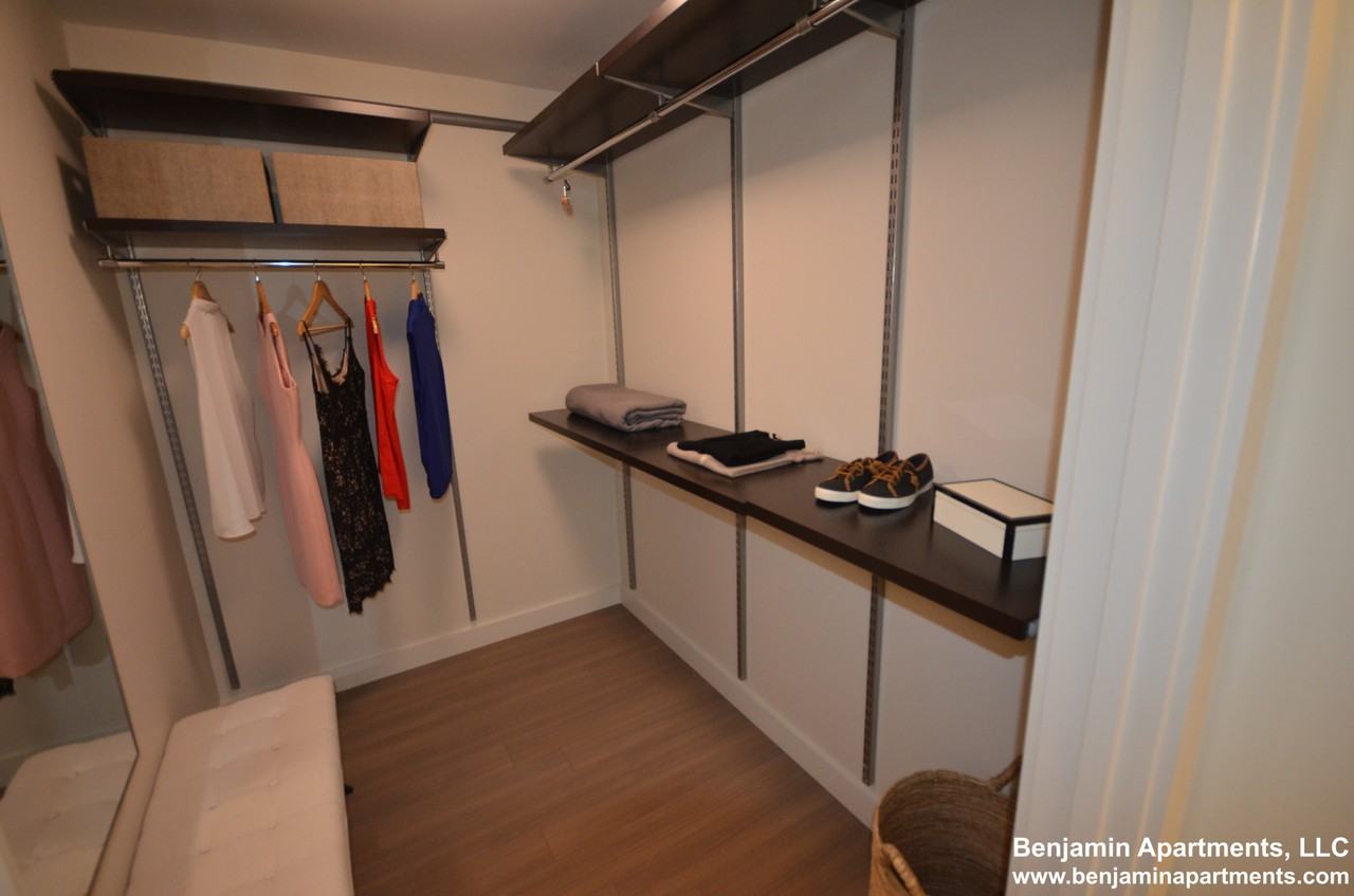 Dalton & Belvidere #1006 - Photo 7 of 33