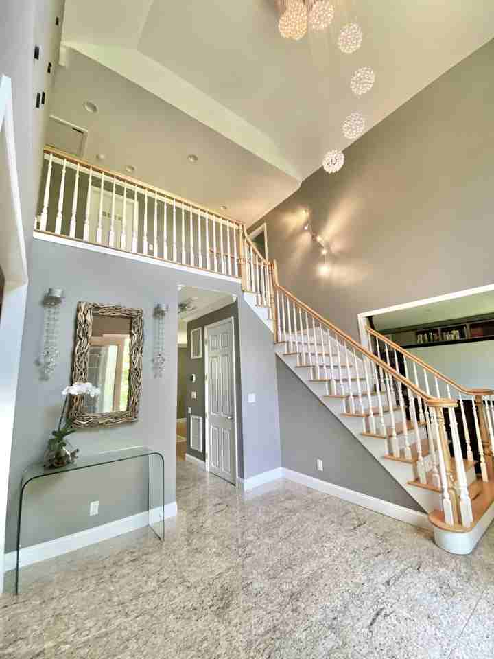 24 Wilafra Pl - Photo 3 of 35