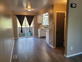 609 Bennett Ave #C - Photo 1 of 1