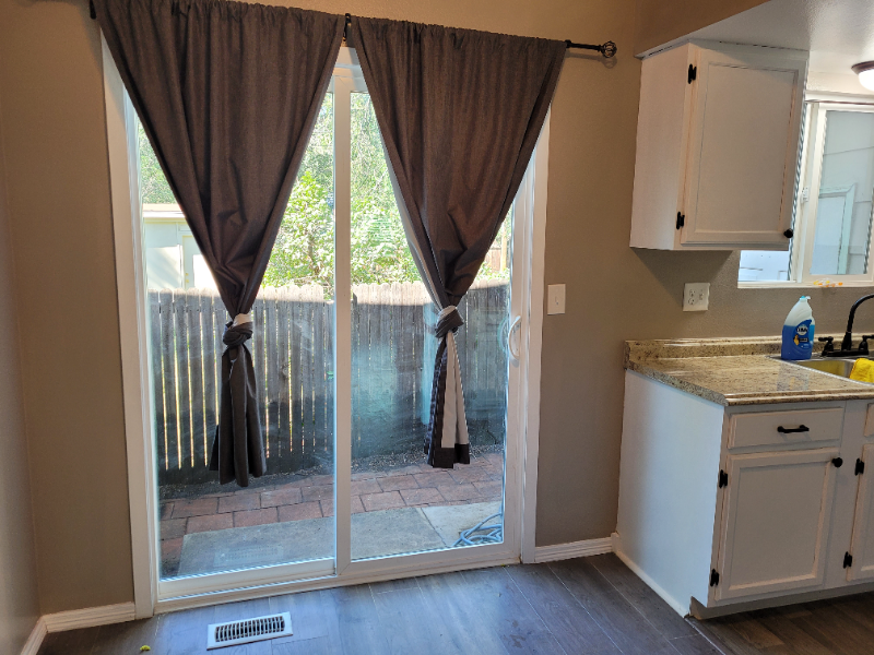 609 Bennett Ave #C - Photo 3 of 25