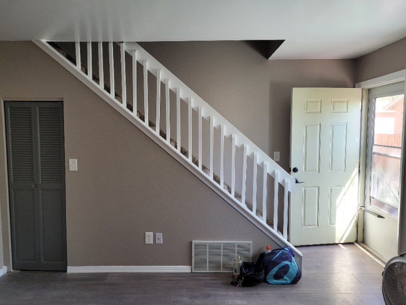 609 Bennett Ave #C - Photo 7 of 25