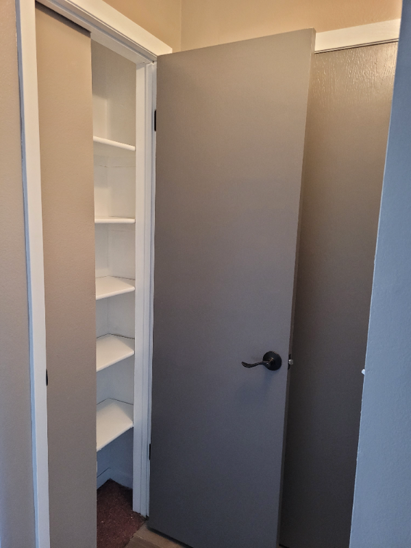 609 Bennett Ave #C - Photo 7 of 15