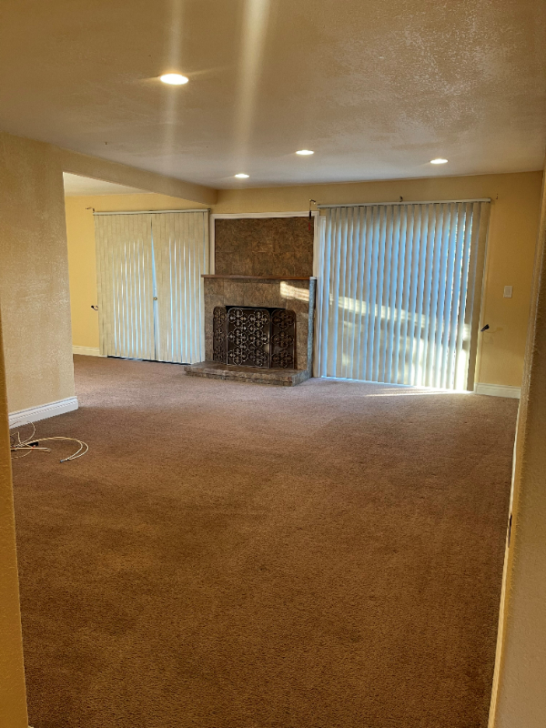 15858 Corte Mariana - Photo 2 of 5