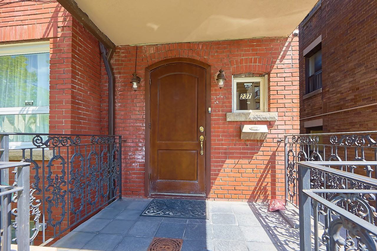 237 Vaughan Road - Photo 2 of 16