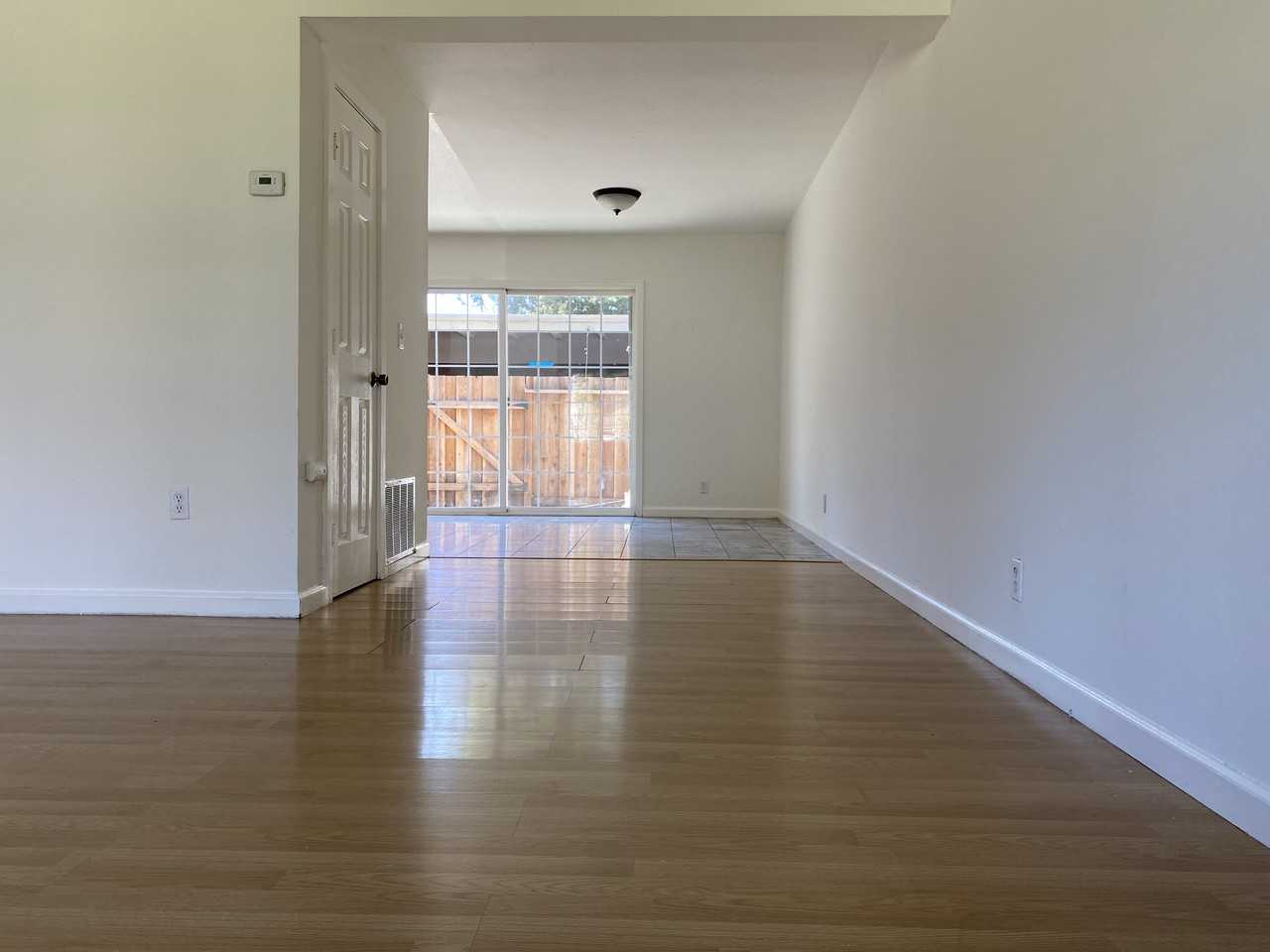 276 Palacio Royale Cir - Photo 3 of 10