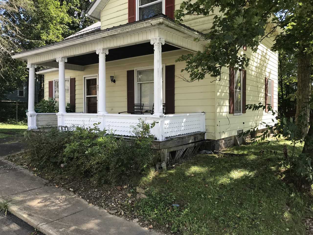 405 Spring St #405 - Photo 2 of 9