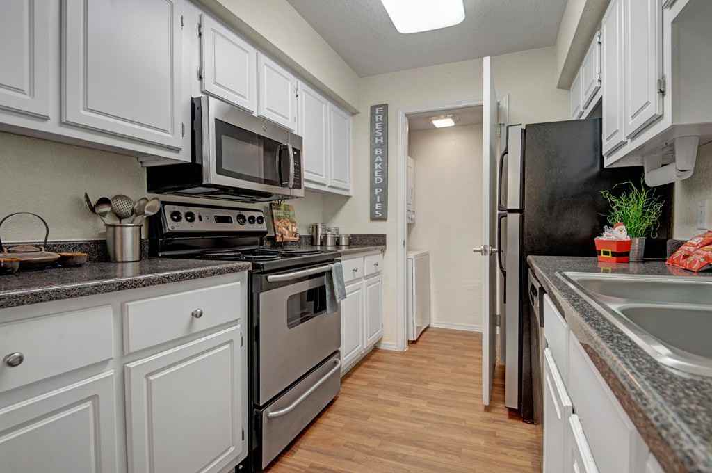 Trailside at Hermosa Pointe Apartments 10002 N 7th St, Phoenix, AZ