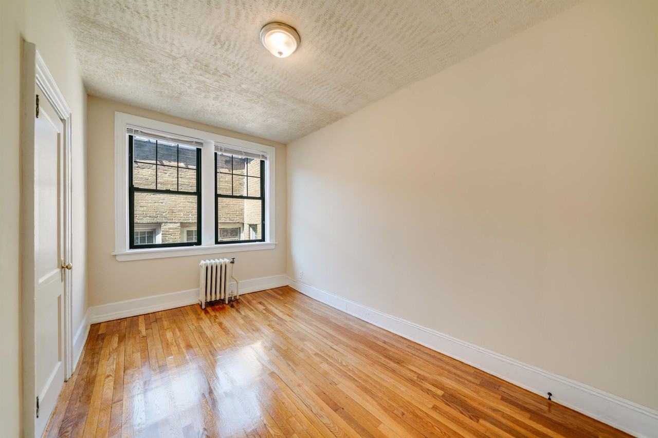 51 E Brinkerhoff AveApartment 9 #51-9 - Photo 7 of 10