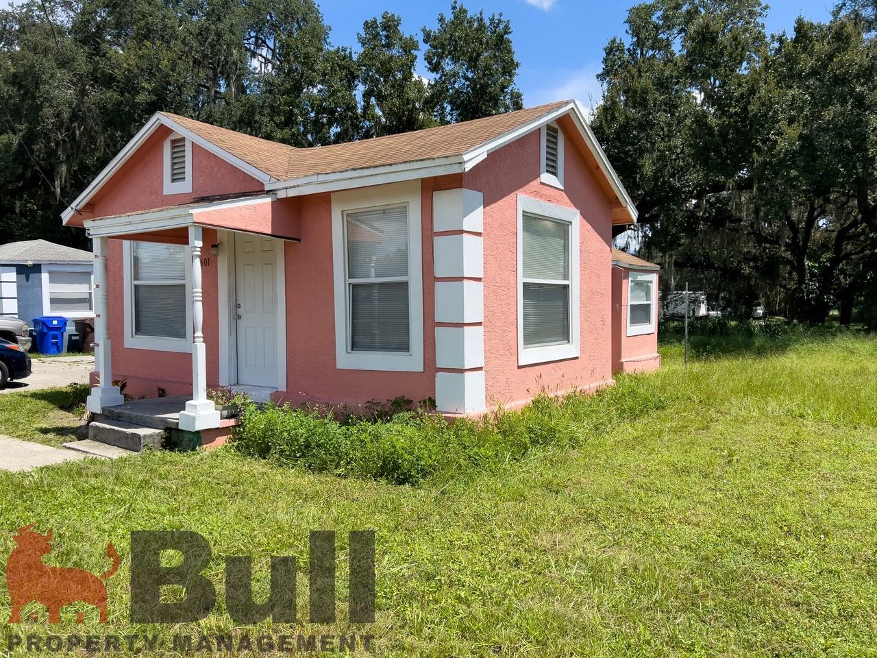 601 N Emory Ave #1 - Photo 5 of 11