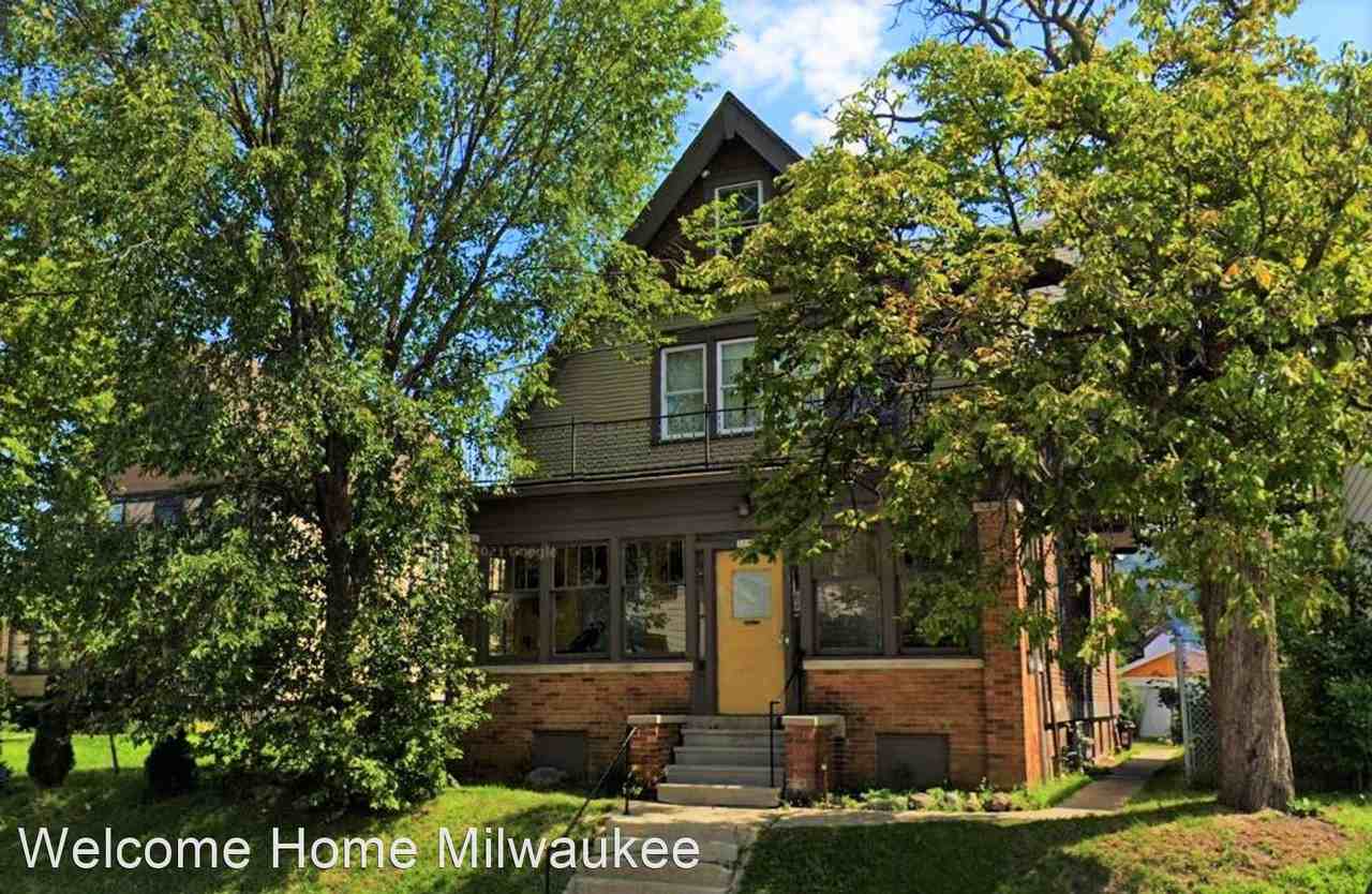 30323032A N Holton Street 3032 N Holton St 3032a, Milwaukee, WI