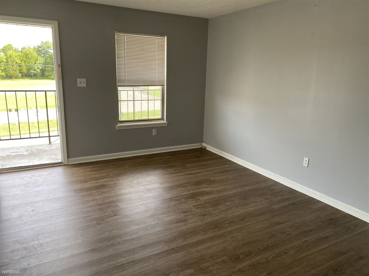 354 Shelby Ave 6, Radcliff, KY 40160 1 Bedroom House for 725/month