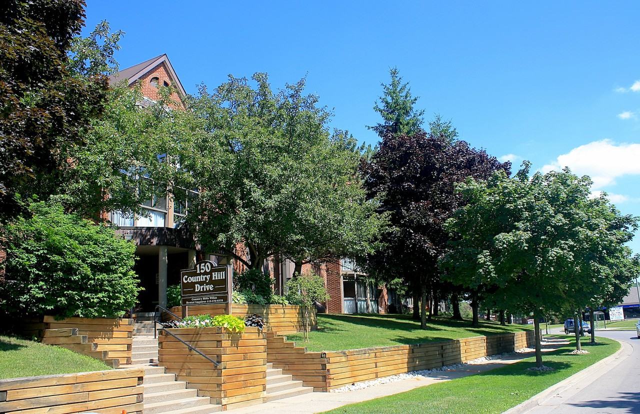 Country Hill Villas - Photo 2 of 18