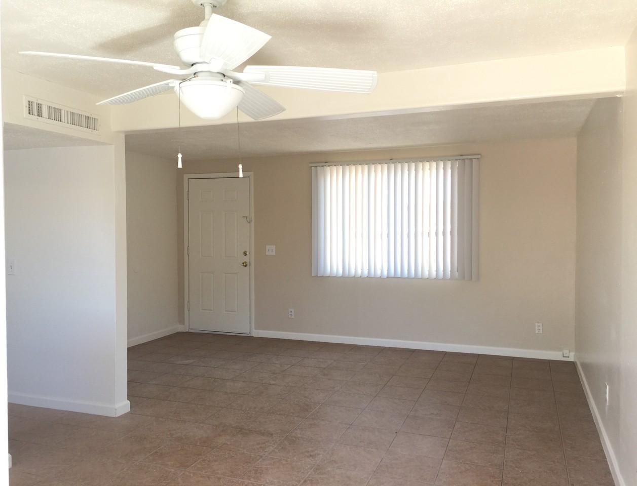 3409-3429 E Monte Vista Dr - Photo 2 of 8