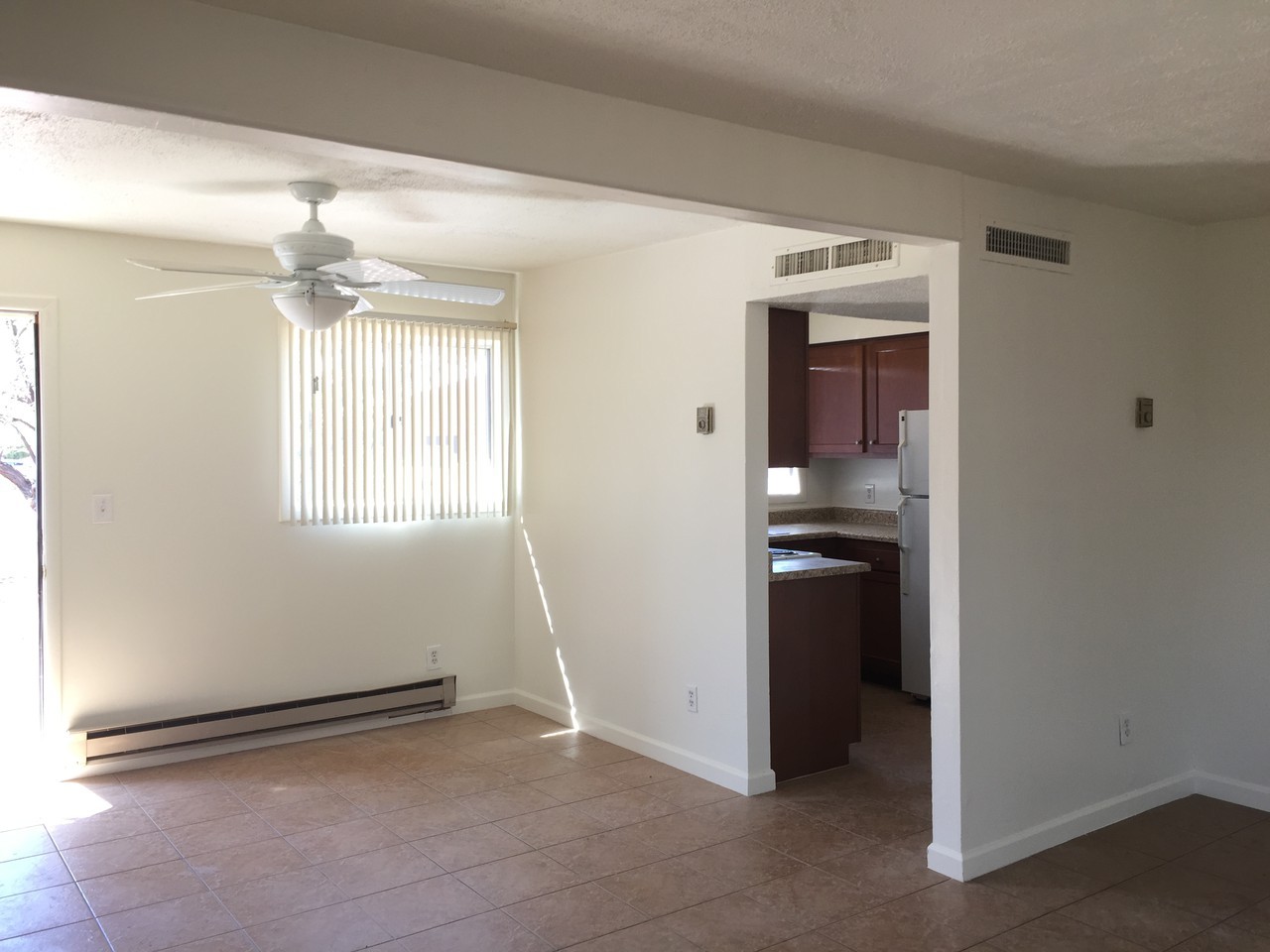 3409-3429 E Monte Vista Dr - Photo 3 of 8