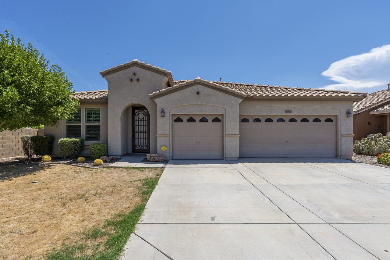 5221 N 193rd Dr - Photo 2 of 43