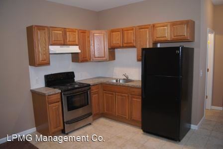 1915 S 8th Street - Photo 2 of 10